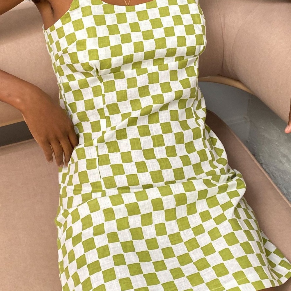 Holiday by Emma Mullholland Maldives Linen Shift Dress